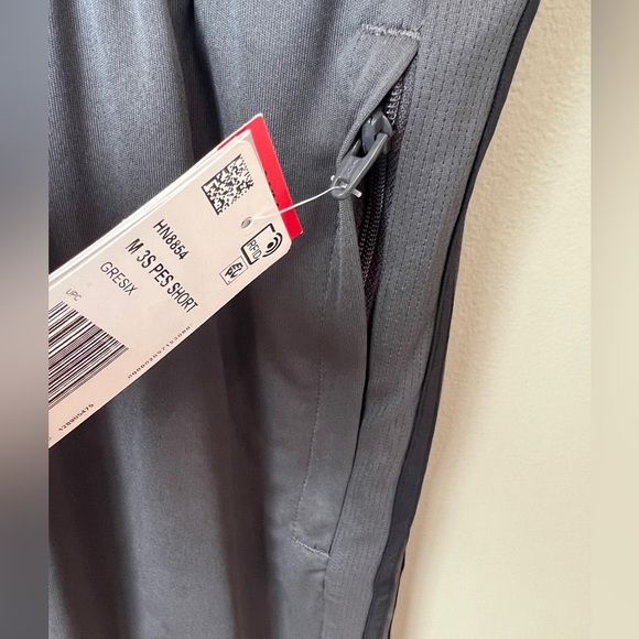 Adidas men’s 3S PES athletic shorts training casual bottoms zippers size M Gray - Picture 9 of 16